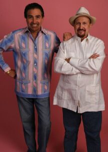 F6X85012-optimized Hansel Y Raúl - Latin music artist