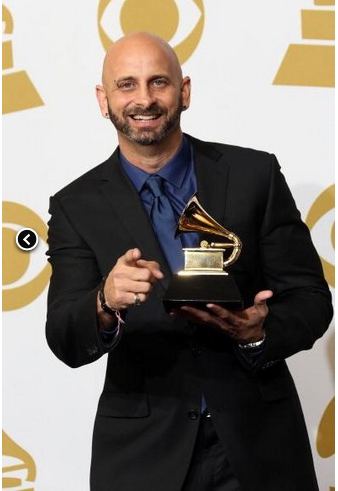 Marlow Rosado - Latin music artist