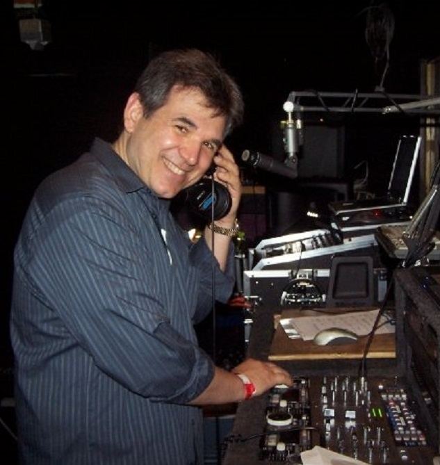 Lewis Martinee - Latin music artist